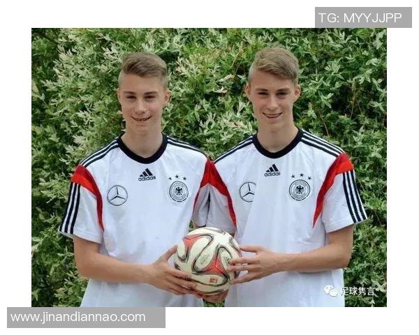 双子座足球明星的魅力与个性解析探索他们在赛场上的表现与生活中的多面性