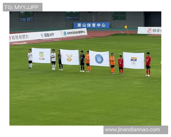 杭州足球队灵活战术解析与发展前景展望