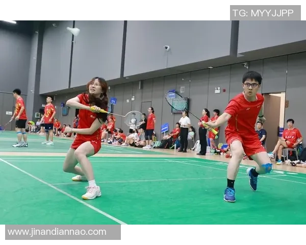 深圳羽毛球队技术分析与训练方法探讨助力羽毛球运动发展 深圳羽毛球队技术分析与训练方法探讨助力羽毛球运动发展