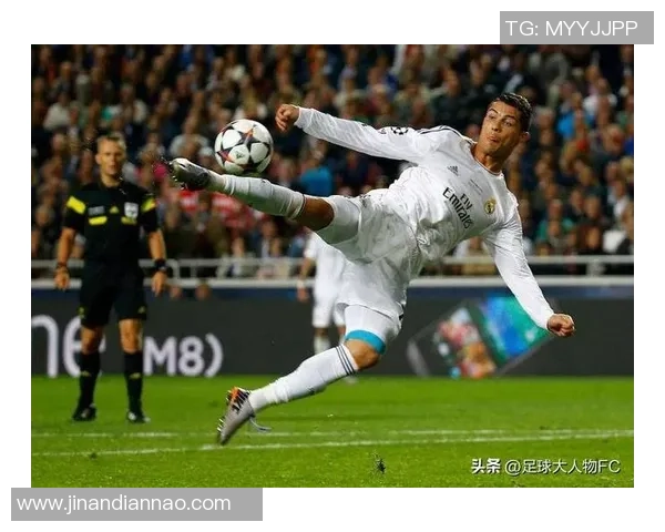 足球明星独特手势动作揭秘助力比赛激情与战术配合 足球明星独特手势动作揭秘助力比赛激情与战术配合